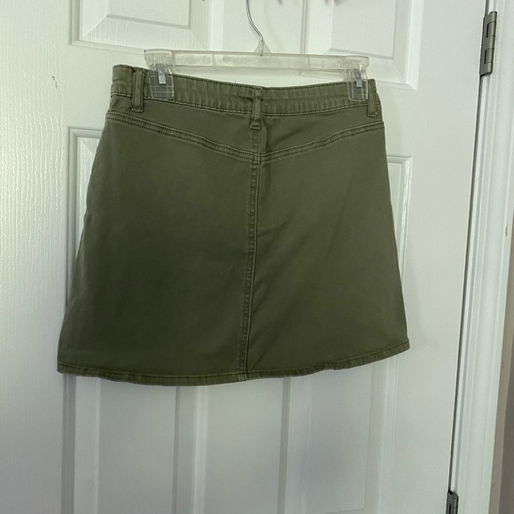 Altar’d state army green button Xs skirt mini - Picture 4 of 9